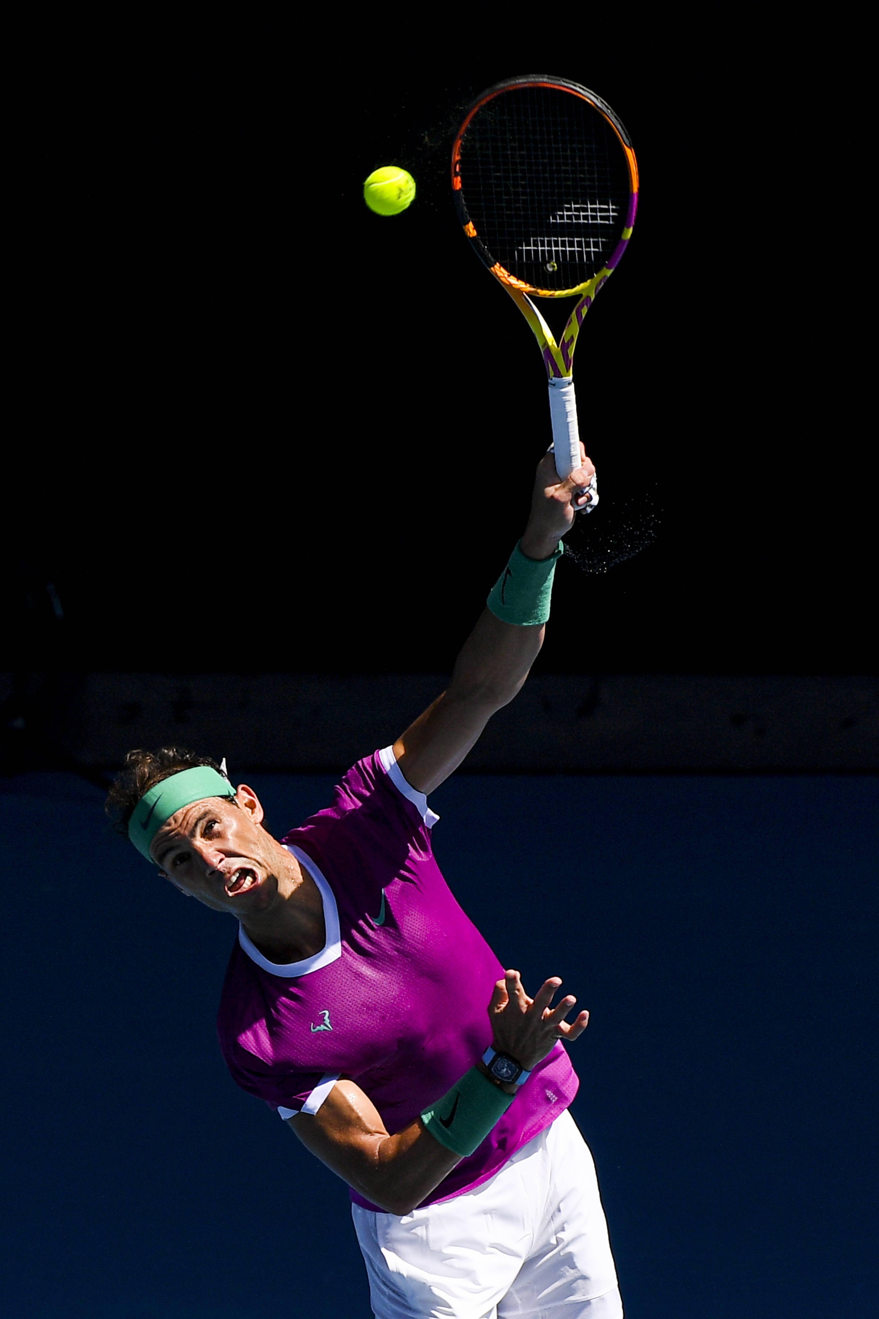 澳大利亚网球队完胜日本网球队，纳达尔绝境逆转的简单介绍