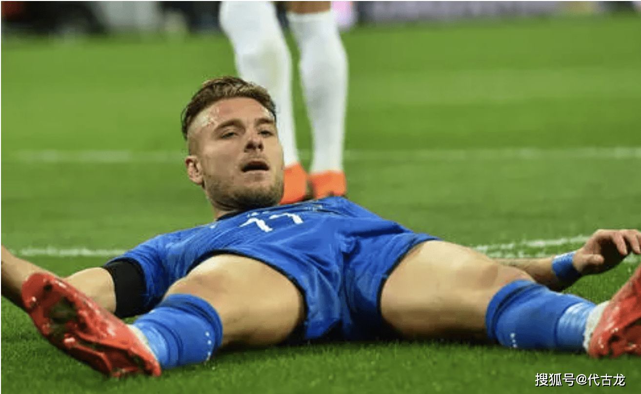 英格兰羽毛球队碾压丹麦羽毛球队，陶菲克送出助攻的简单介绍