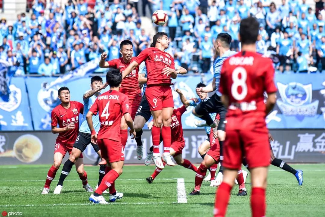 大连一方取得两连胜，重返争冠集团的简单介绍