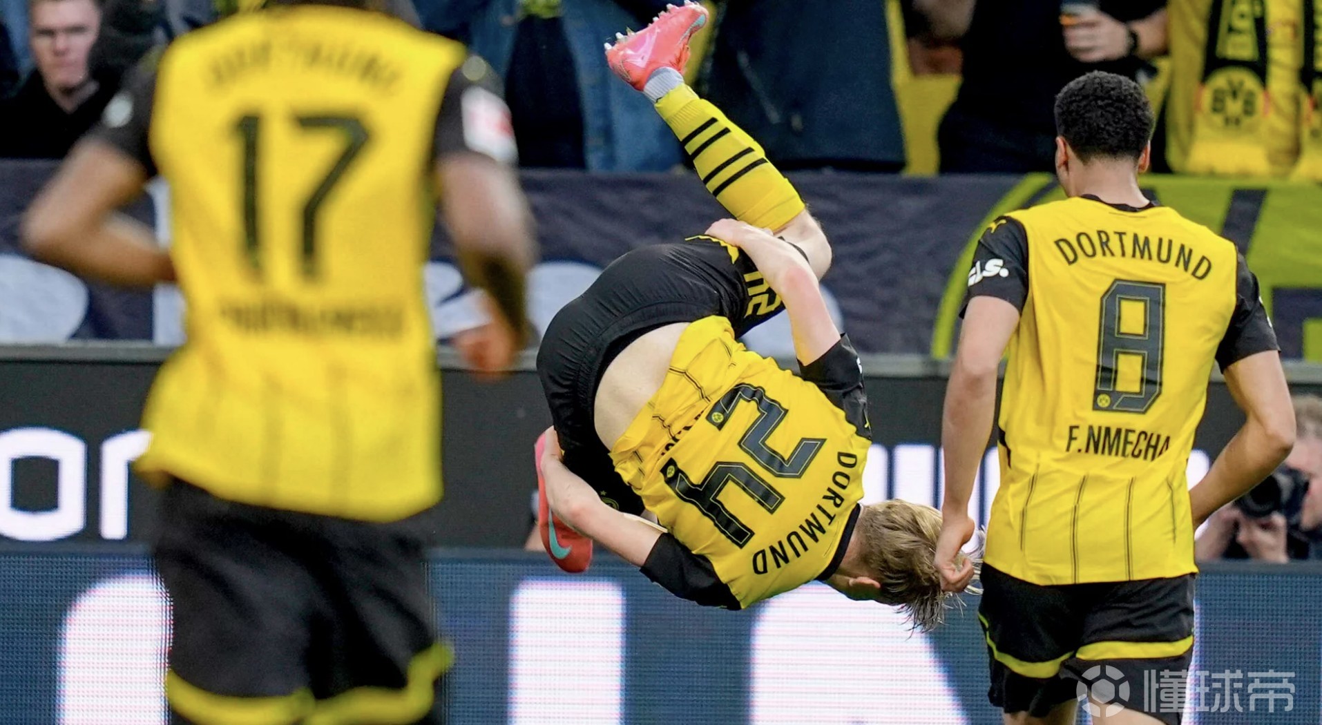 多特蒙德球员莱文：我希望长期留在德甲联赛的简单介绍