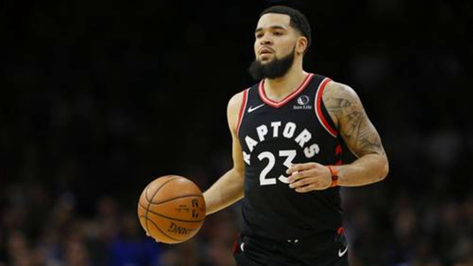 关于猛龙战胜独行侠,范弗利特精准三分雨连带怒砍分的信息 关于猛龙战胜独行侠,范弗利特精准三分雨连带怒砍分的信息