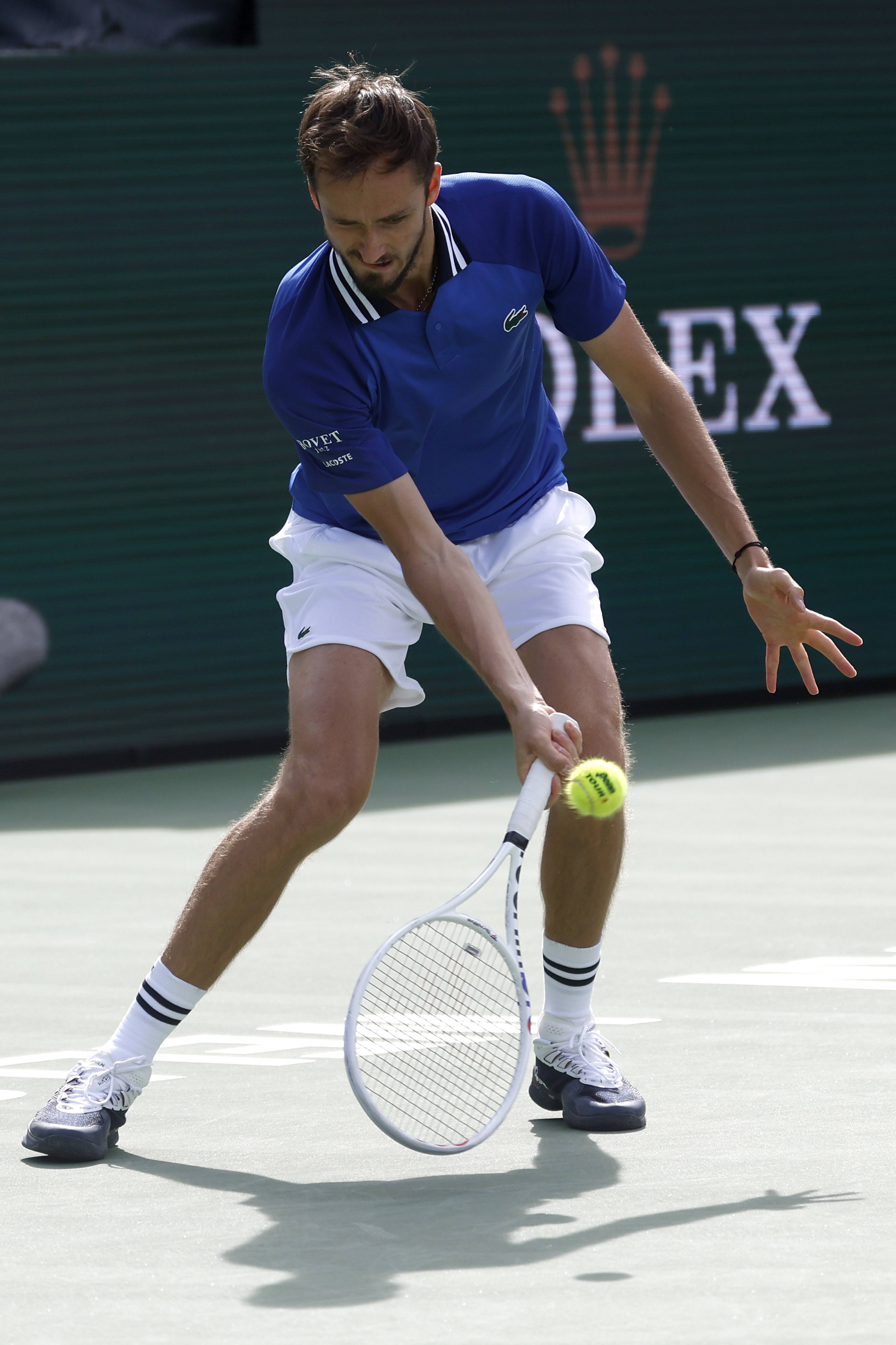 英国网球队完胜德国网球队,梅德韦杰夫绝境逆转的简单介绍 英国网球队完胜德国网球队,梅德韦杰夫绝境逆转的简单介绍