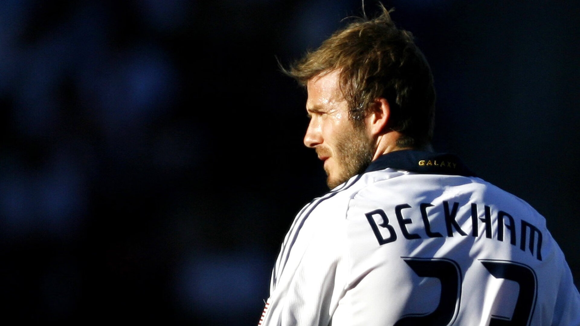 法比尼奥，从暗影到巅峰，他在巴黎的欧冠之夜接管一切