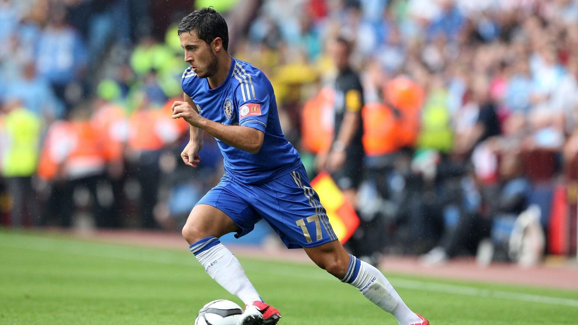 多特蒙德掀翻几内亚，阿圭罗临危受命成关键先生