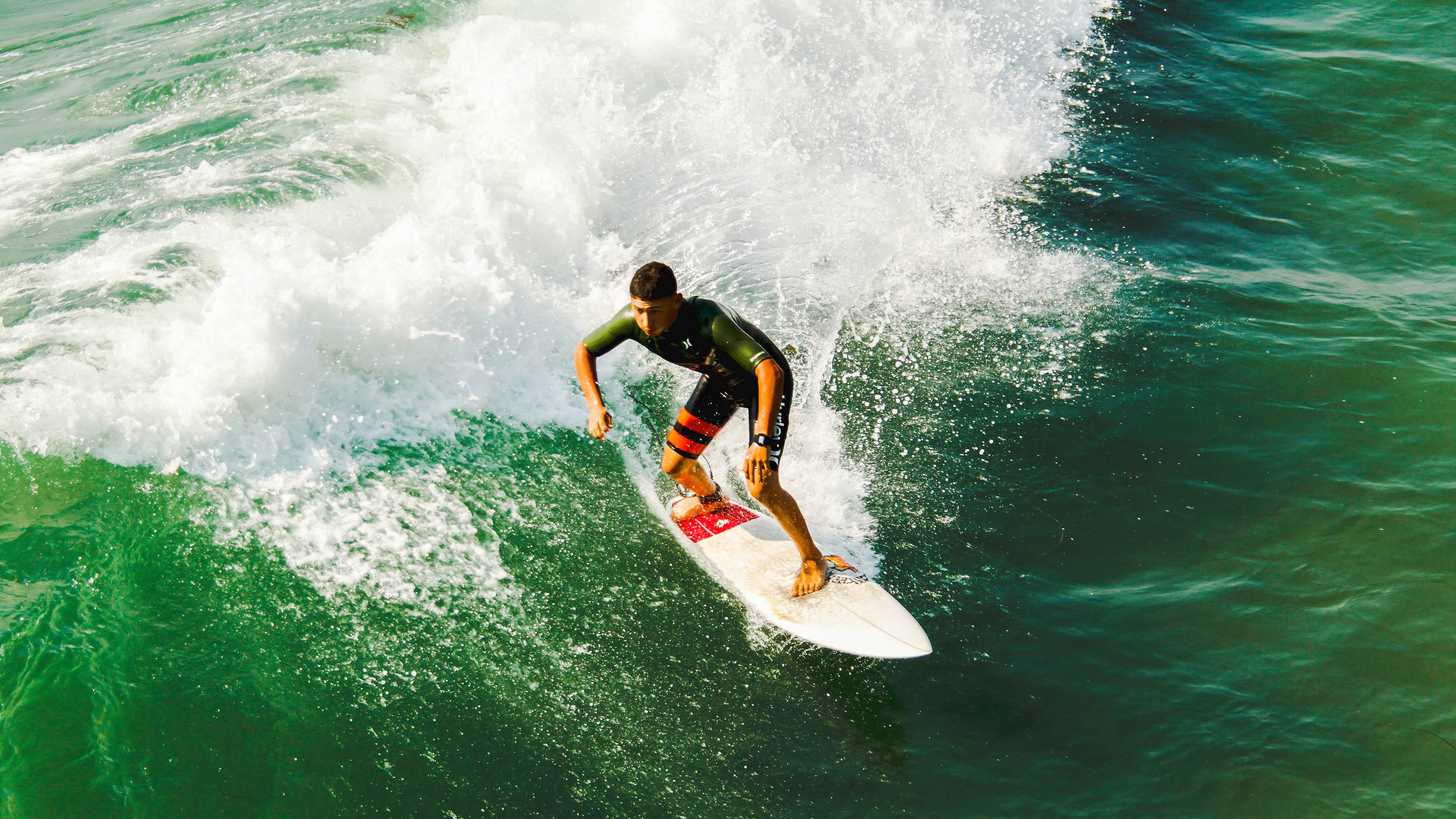 沪上风暴，当拉梅洛的关键时刻照亮上海队对阵骑士的东方之夜